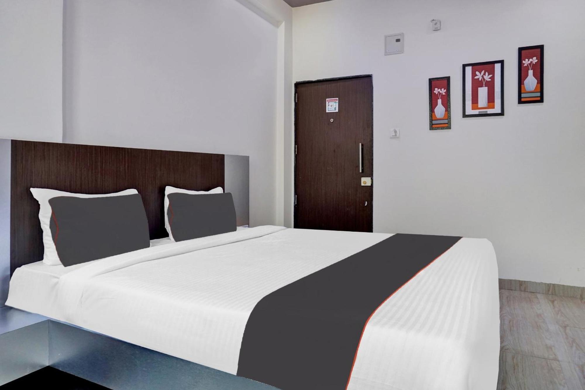 Super Collection O Eon Inn Near Pune Airport Kharadi Exteriér fotografie